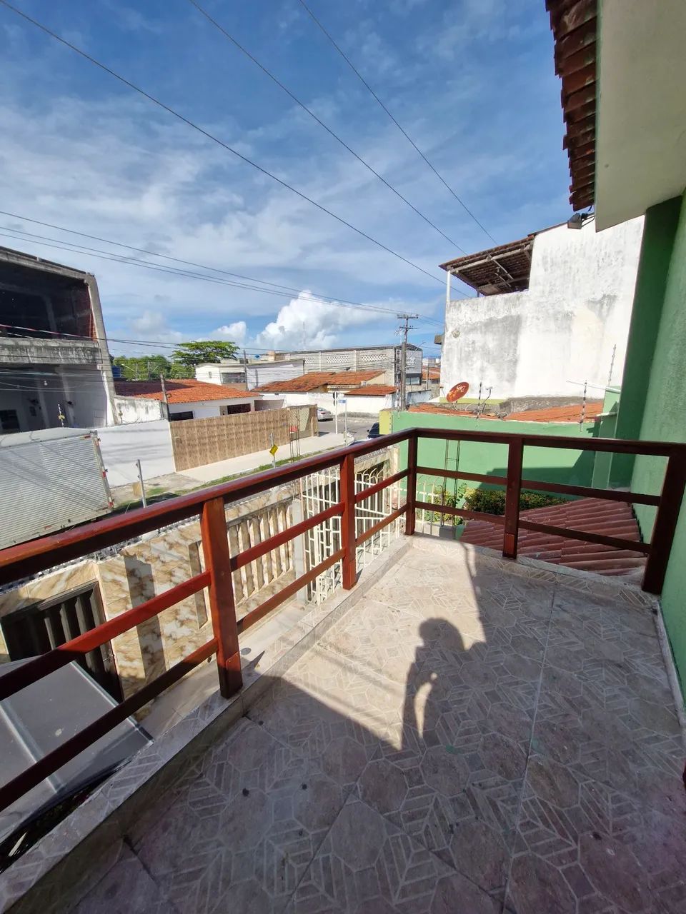 Alugo casa na Avenida Brasil, bairro Poço. - Foto 5