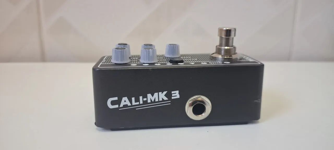 Pedal Preamp Mooer 008 - Foto 4