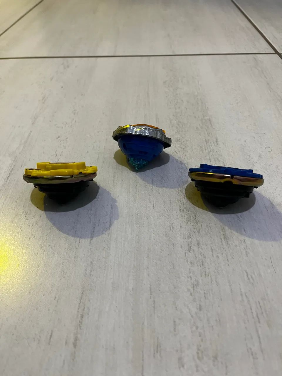 PROMOÇÃO Vendo 3 Beyblades  - Foto 5
