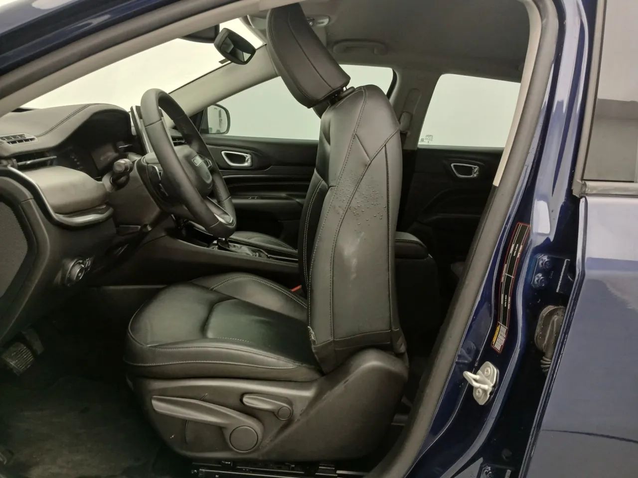 Jeep Compass LONG. T270 1.3 TB 4x2 Flex Aut., foto 16 de 18