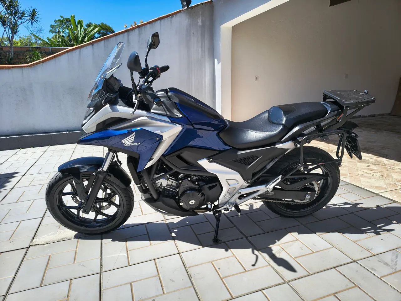 NC 750x
