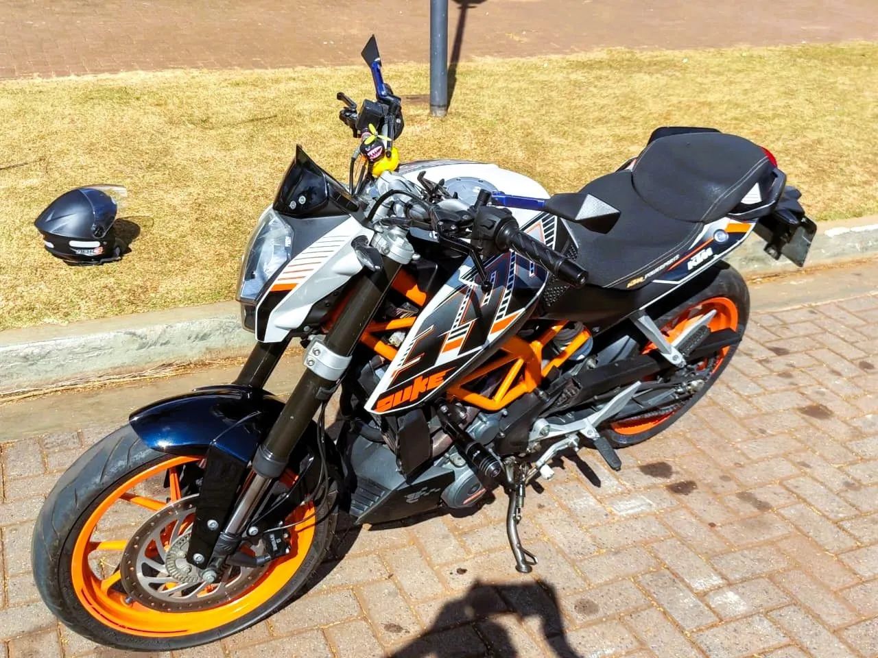 KTM 390 - Foto 2