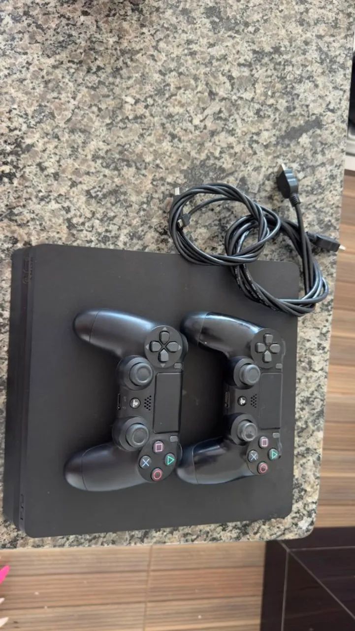 PS4 slim +2 controles  - Foto 3