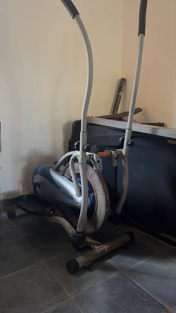Elíptico Orbitrek Elite da Polishop Academia