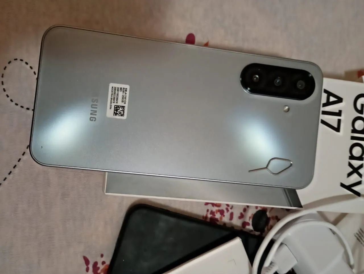 Samsung A17  - Foto 2