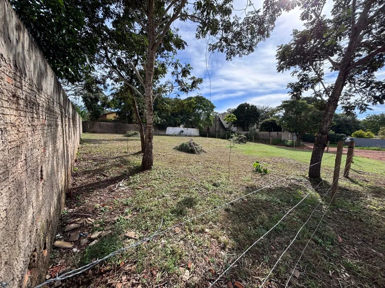 Vendo terreno em Chapada dos Guimarães com 1000m2 - Foto 2