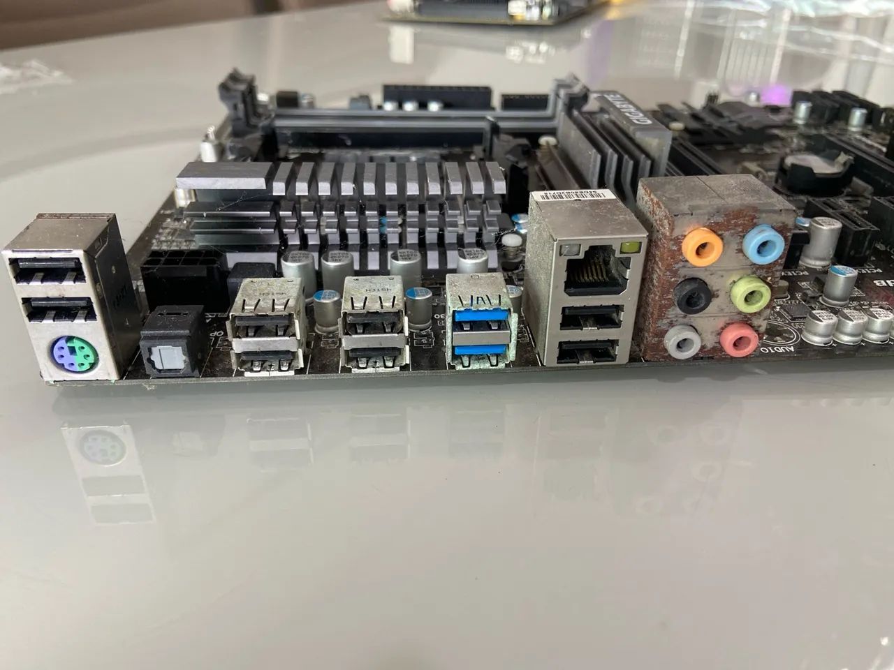 Placa mãe Gigabyte AM3+  - Foto 3