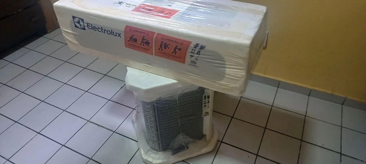 Central de ar Electrolux 9000btus - Foto 3