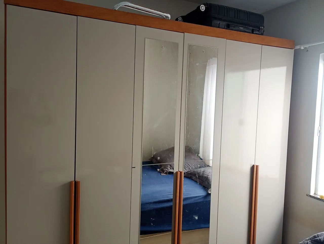 Vendo guarda roupa 