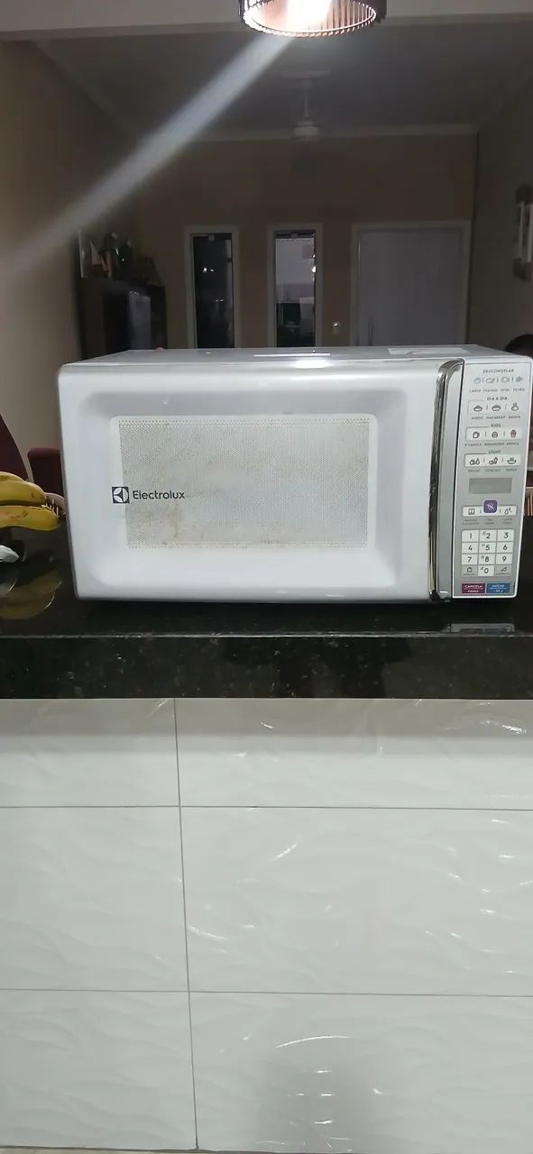 Micro-ondas Electrolux 31 litros 
