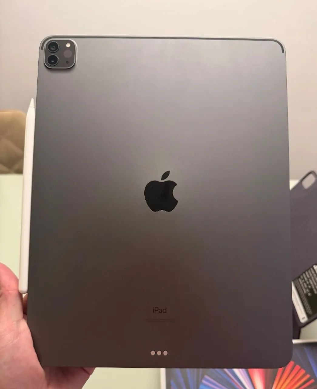 iPad Pro 12.9 512GB + Teclado + Apple Pen pro - Foto 2