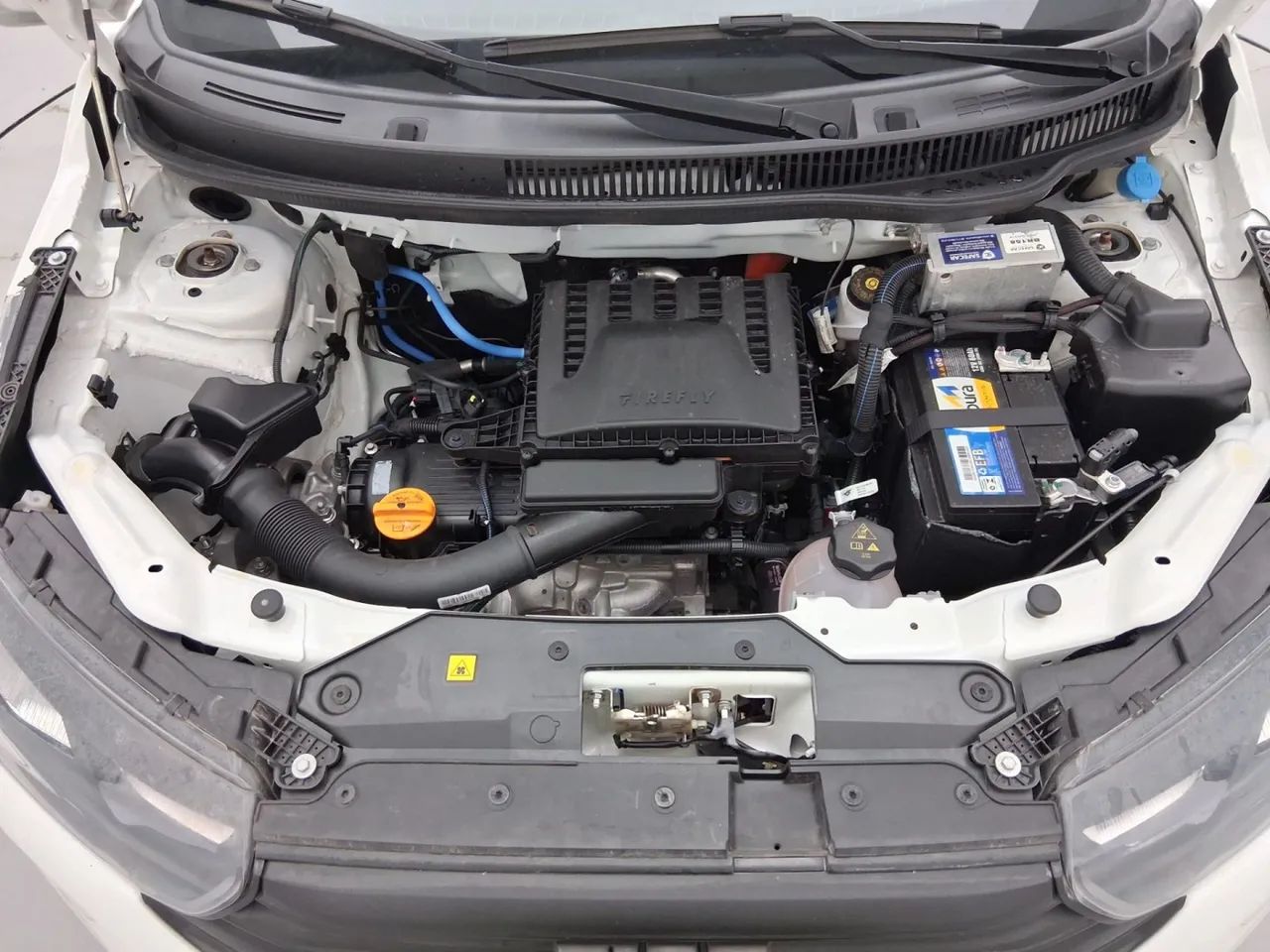 Fiat Strada Freedom 1.3 Flex 8V CD, foto 10 de 18