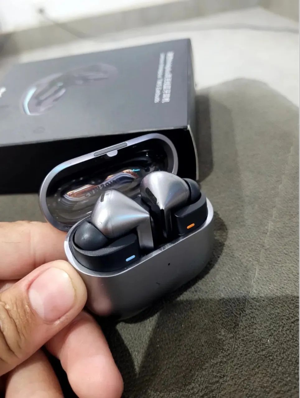 Samsung Galaxy Buds3 Pro ? Excelente estado - Foto 2