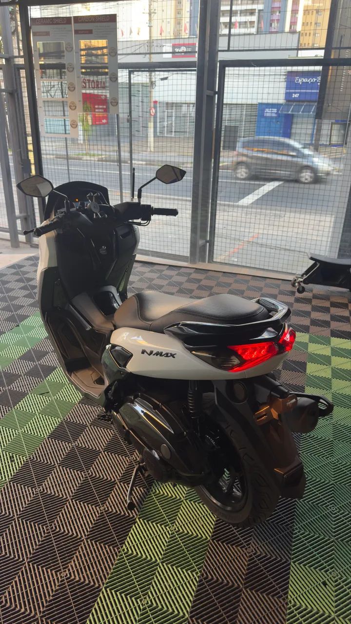 Yamaha n-max  - Foto 3
