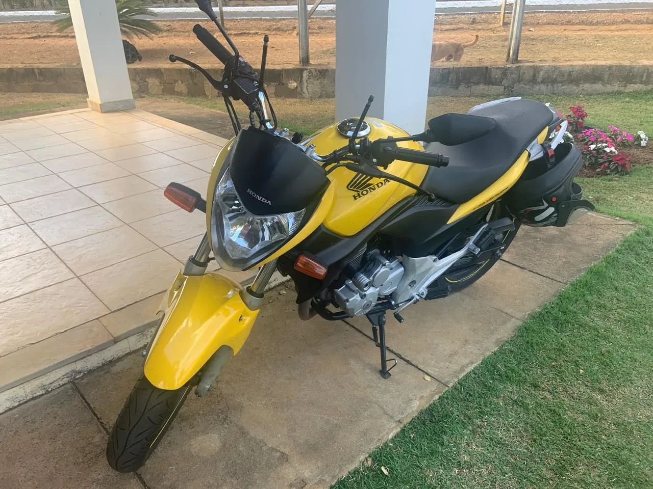 Moto CB300R - Foto 2