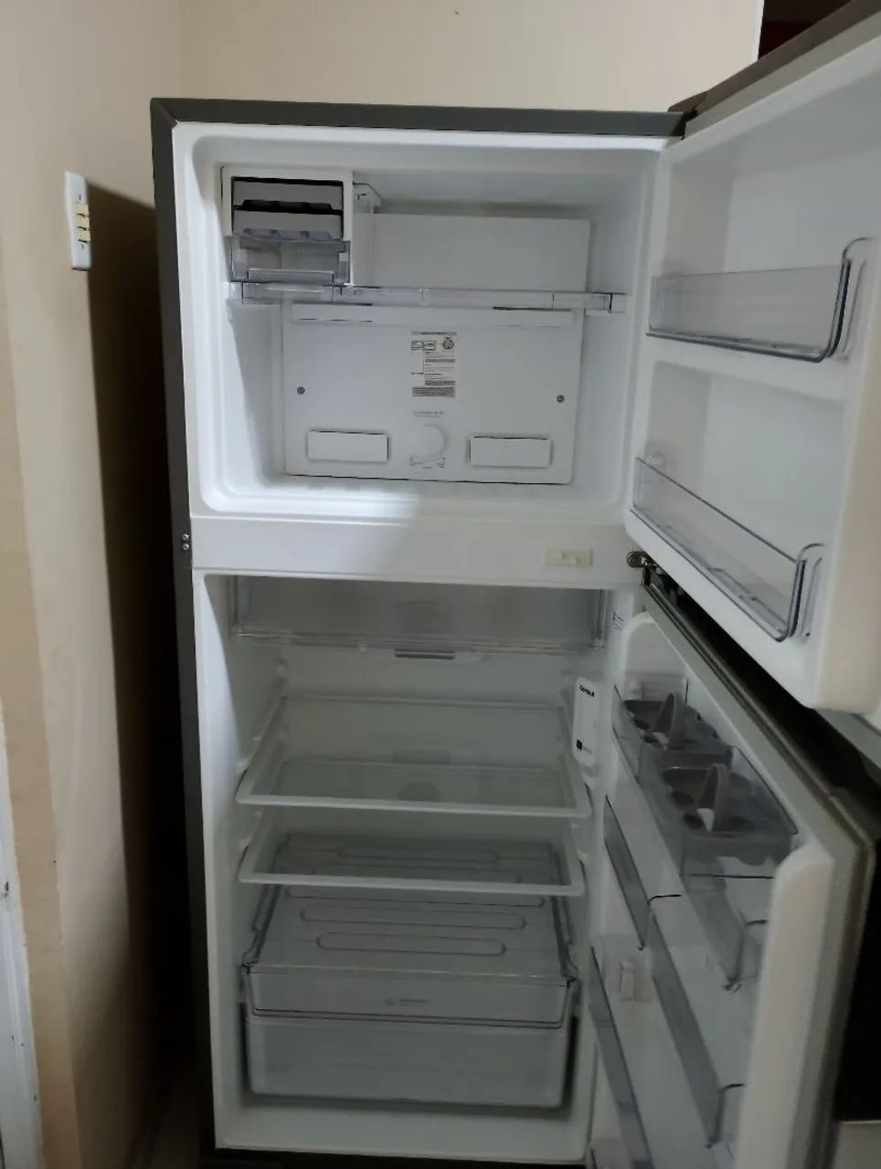 Vendo uma geladeira duplex. - Foto 3