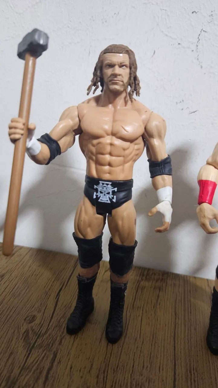 Sheamus e Triple H ? Action figures - Foto 3