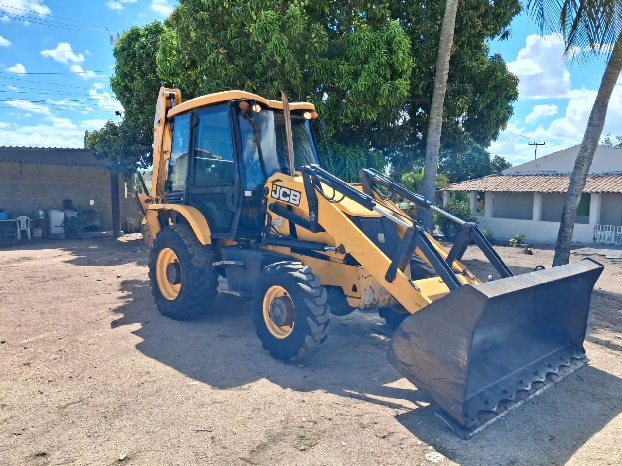 Retroescavadeira JCB 3CX 2016 - Foto 3