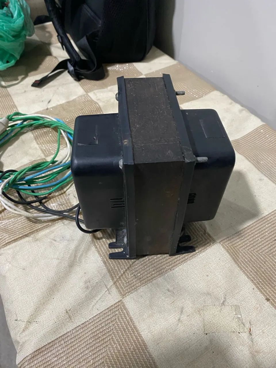 Transformador 127 e 220 - Foto 4