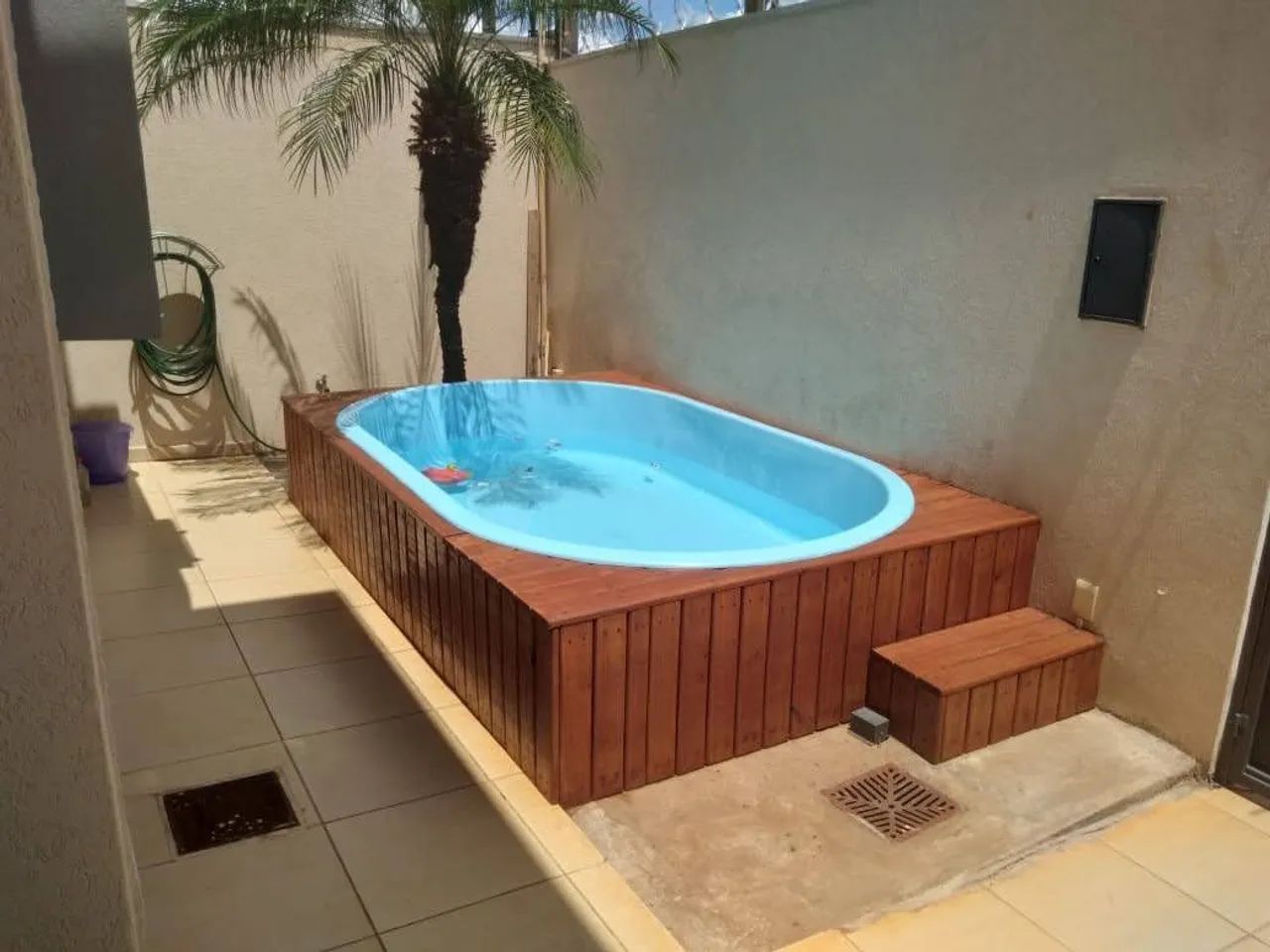 Piscina com deck usada  - Foto 3