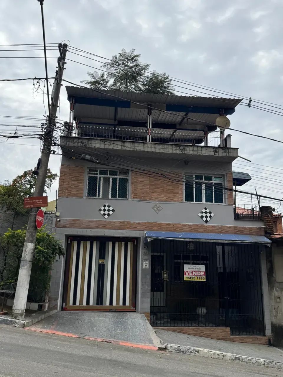 Casa para venda com 288 metros quadrados com 3 quartos