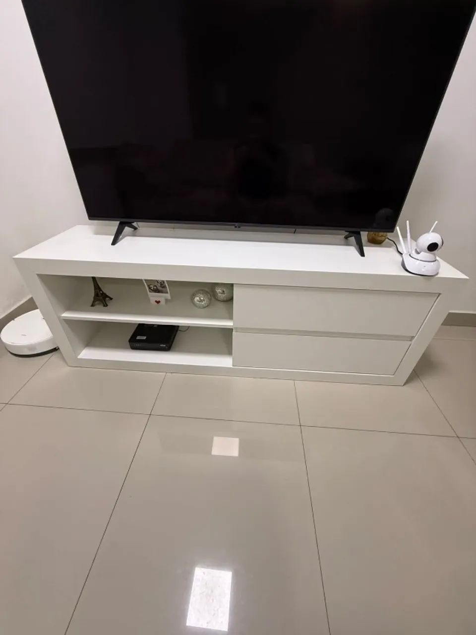 Hack Branco com 2 gavetas para Sala - Foto 2