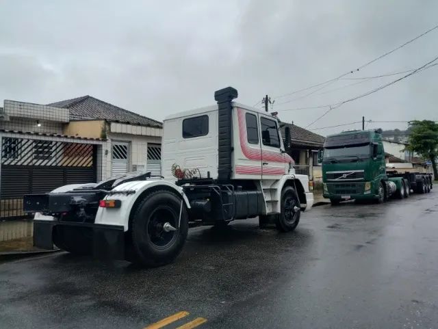 Caminhão Scania 112 HS  - Foto 4