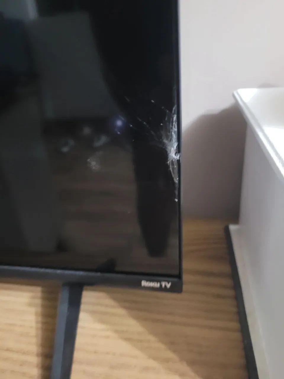 Tv semp tcl 50' tela quebrada - Foto 2