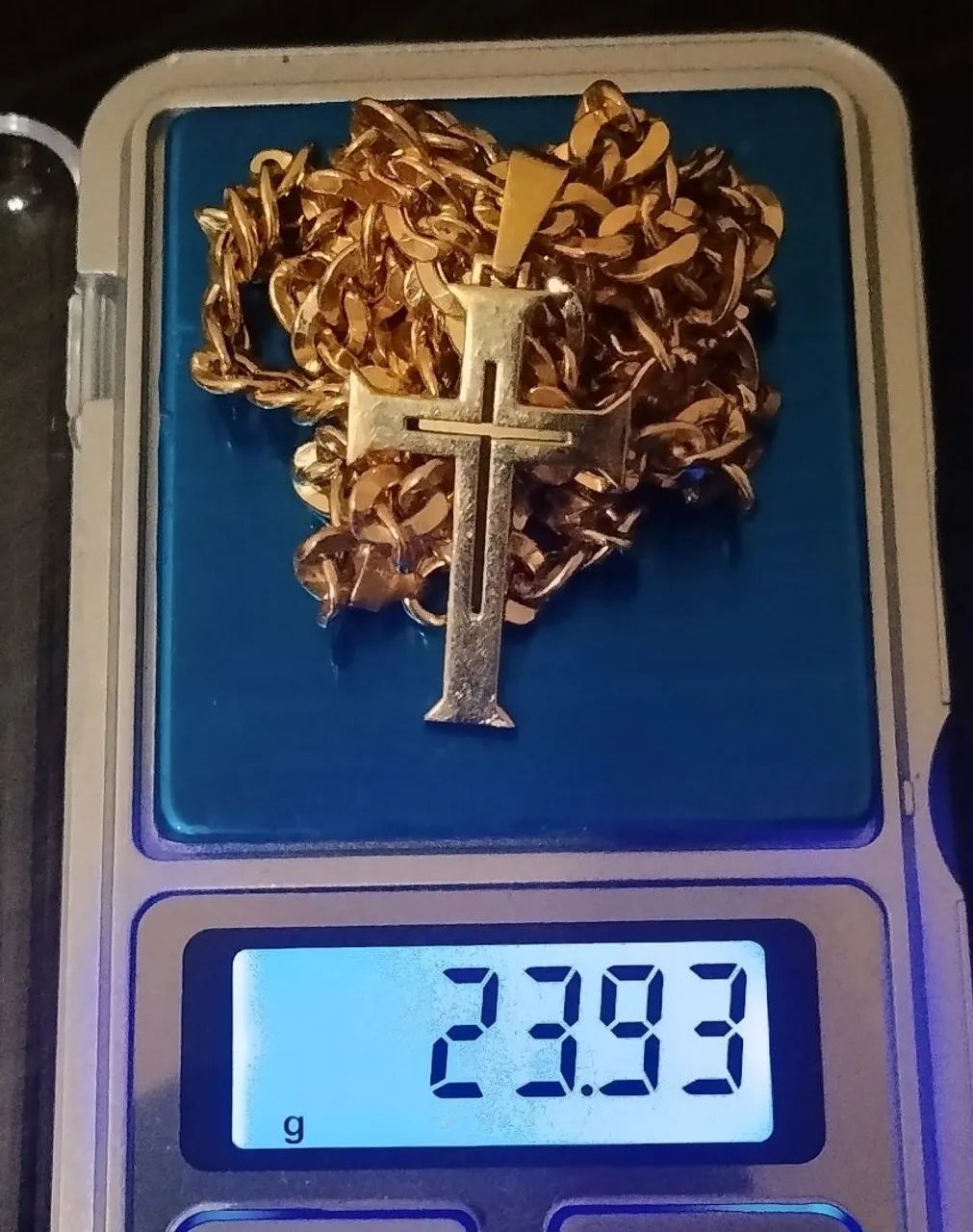 Corrente grossa com pingente em ouro 18 k - Foto 5