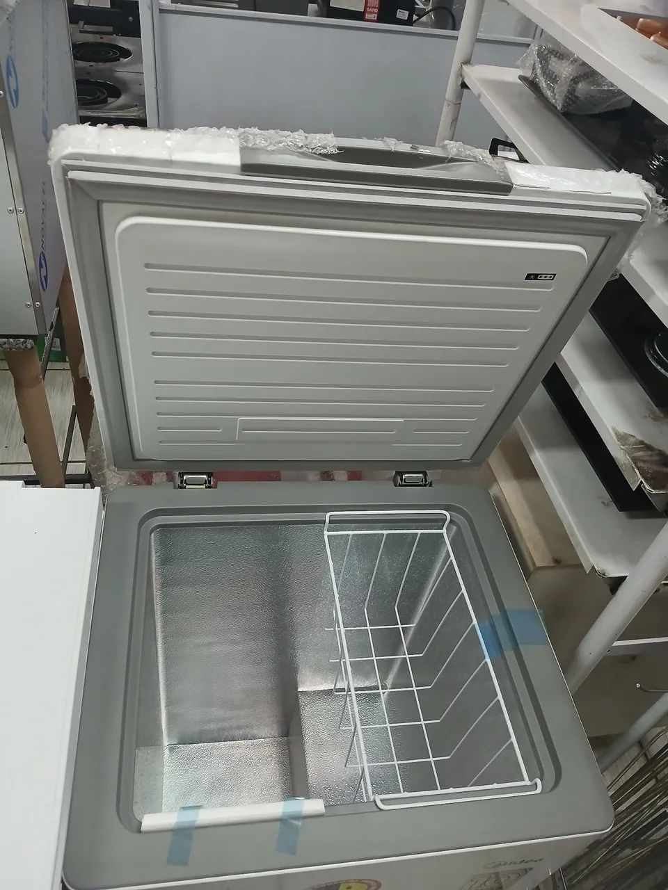 Freezer Midea 100 lts - Foto 2