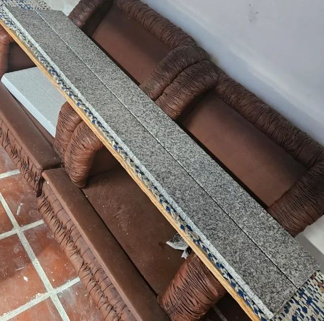 2 Pedras de granito para soleira 360 X 18 cm