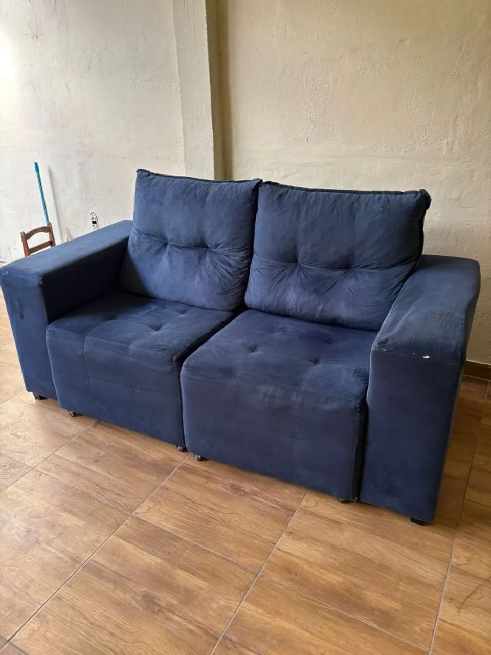 Sofá retrátil azul escuro - Foto 3