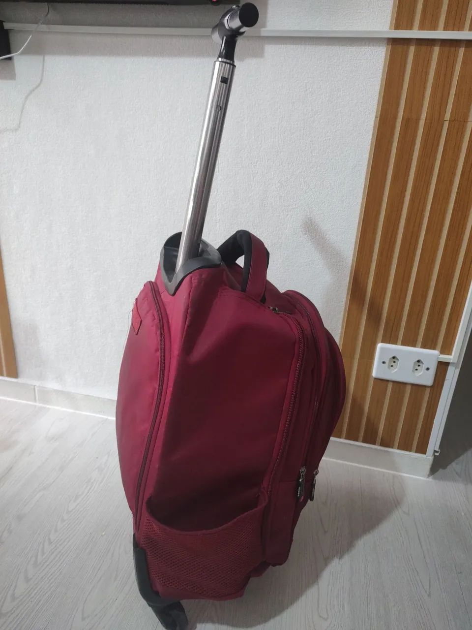 Mochila com rodinhas - Foto 5