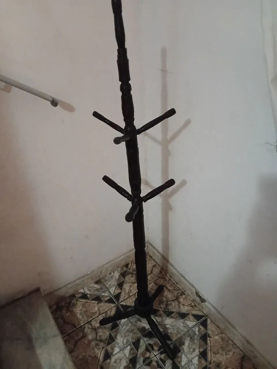 Cabideiro.65082644488066121