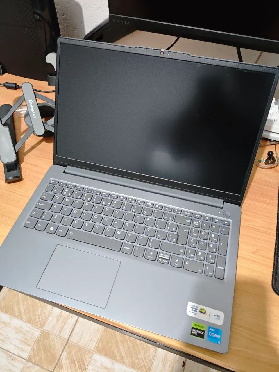 Lenovo LOQ Essential RTX 3050