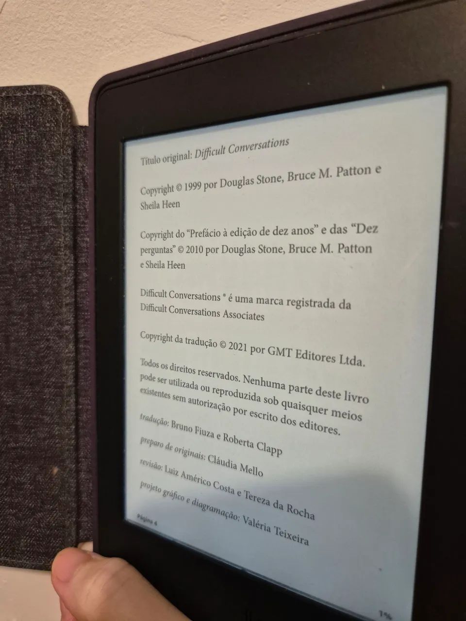 Kindle paperwhite 7° geração luz embutida perfeito estado!  - Foto 3