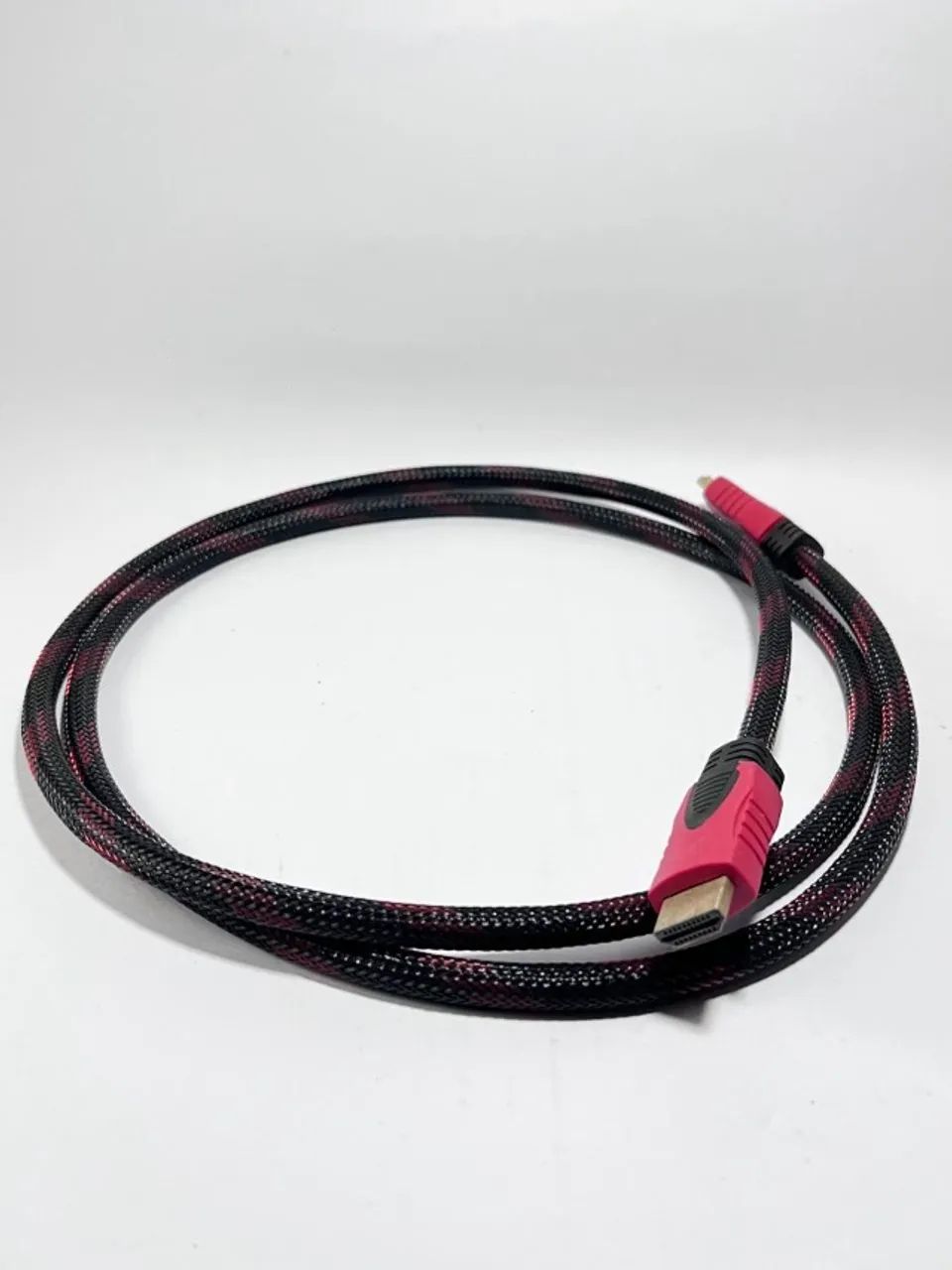 Cabo HDMI Revestido 1,5m Preto e Vermelho- Alta Qualidade | Usado