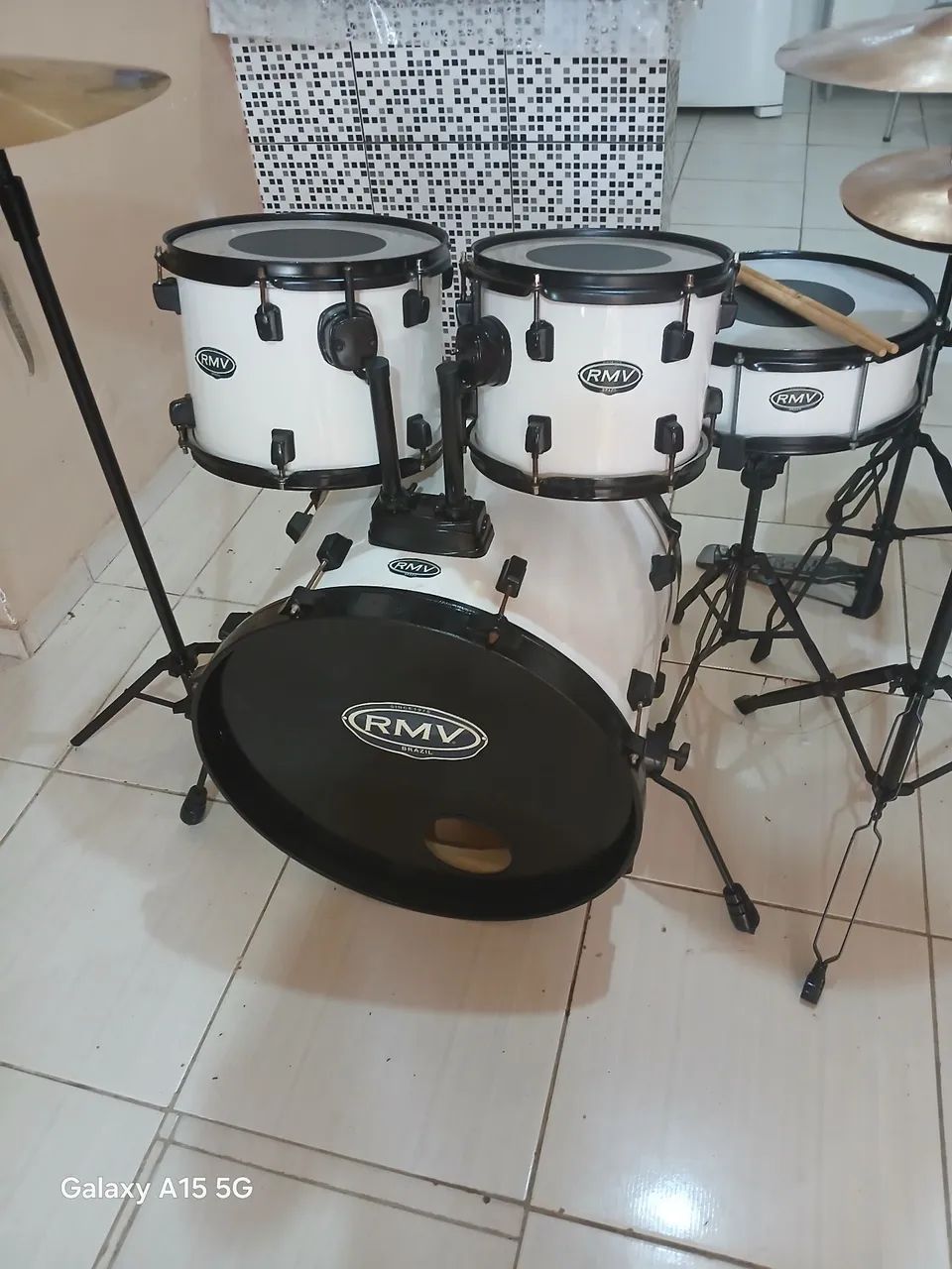 Bateria acústica RMV 