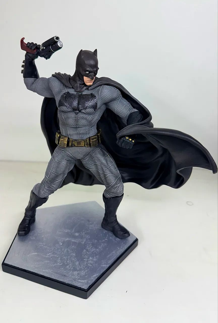 Estátua do Batman / Action figure  - Foto 2