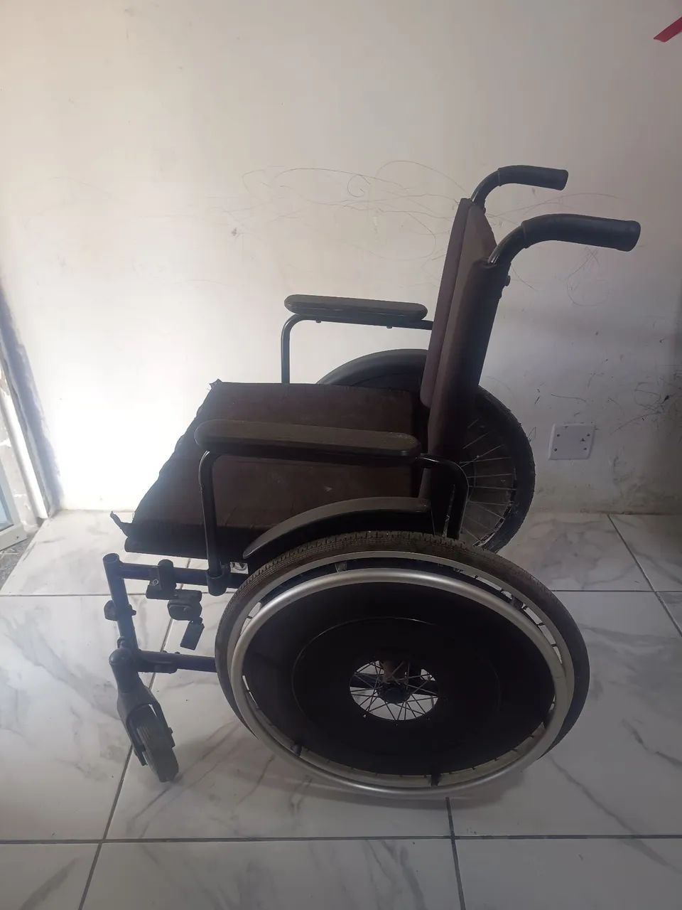 Cadeira de rodas  - Foto 3