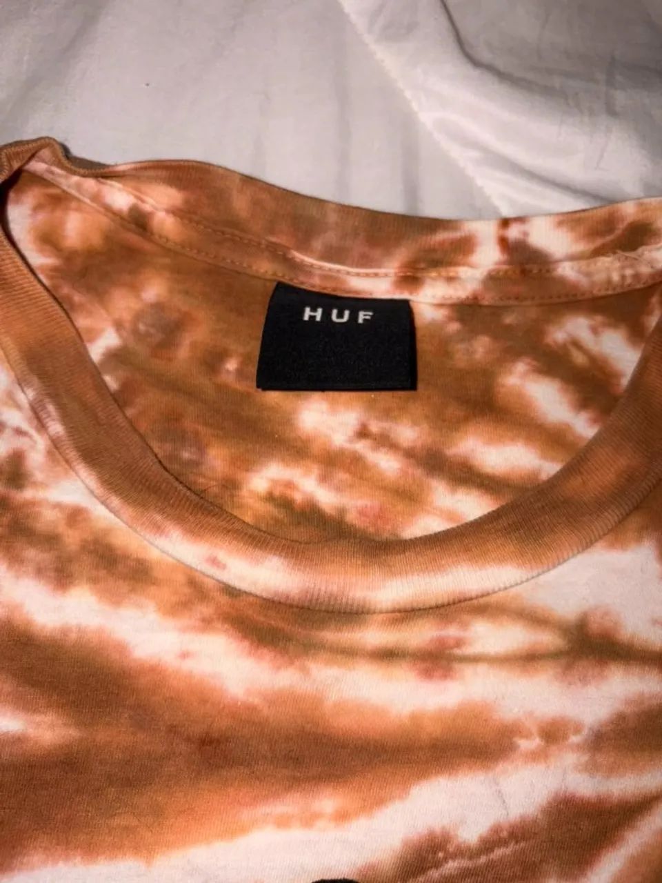CAMISETA HUF - WORLD WIDE  - Foto 3
