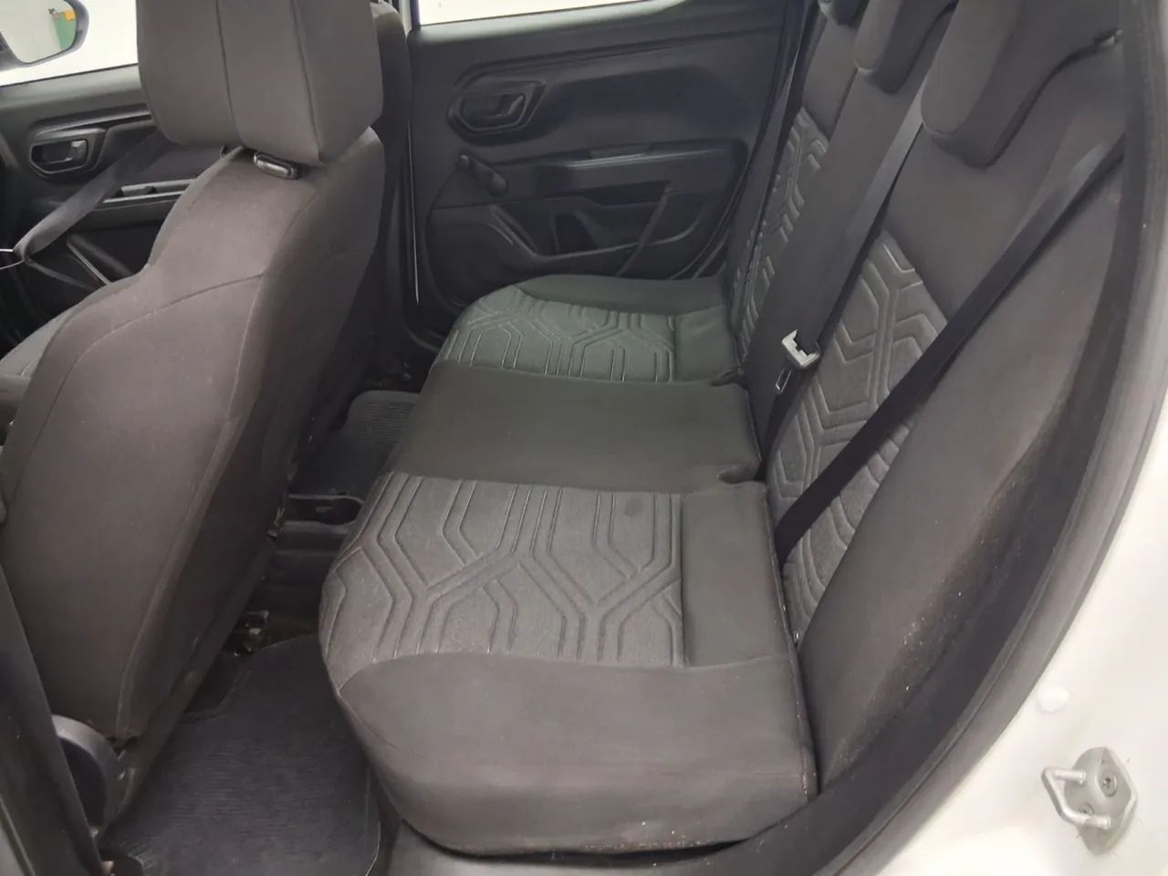 Fiat Strada Freedom 1.3 Flex 8V CD, foto 17 de 18