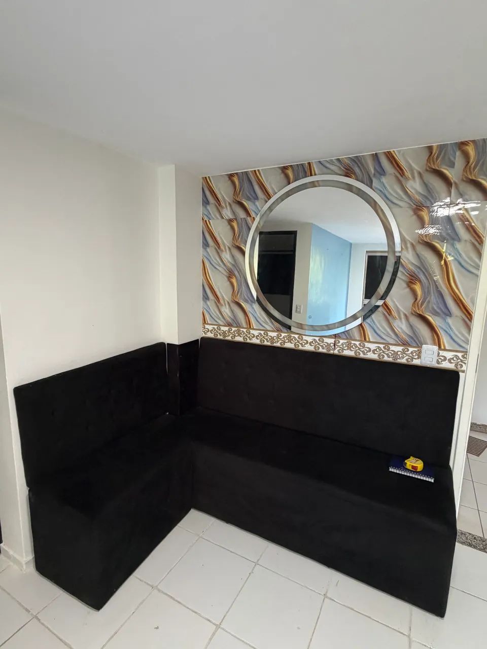 Alugo apartamento todo  reformado com projetado e ar co - Foto 3