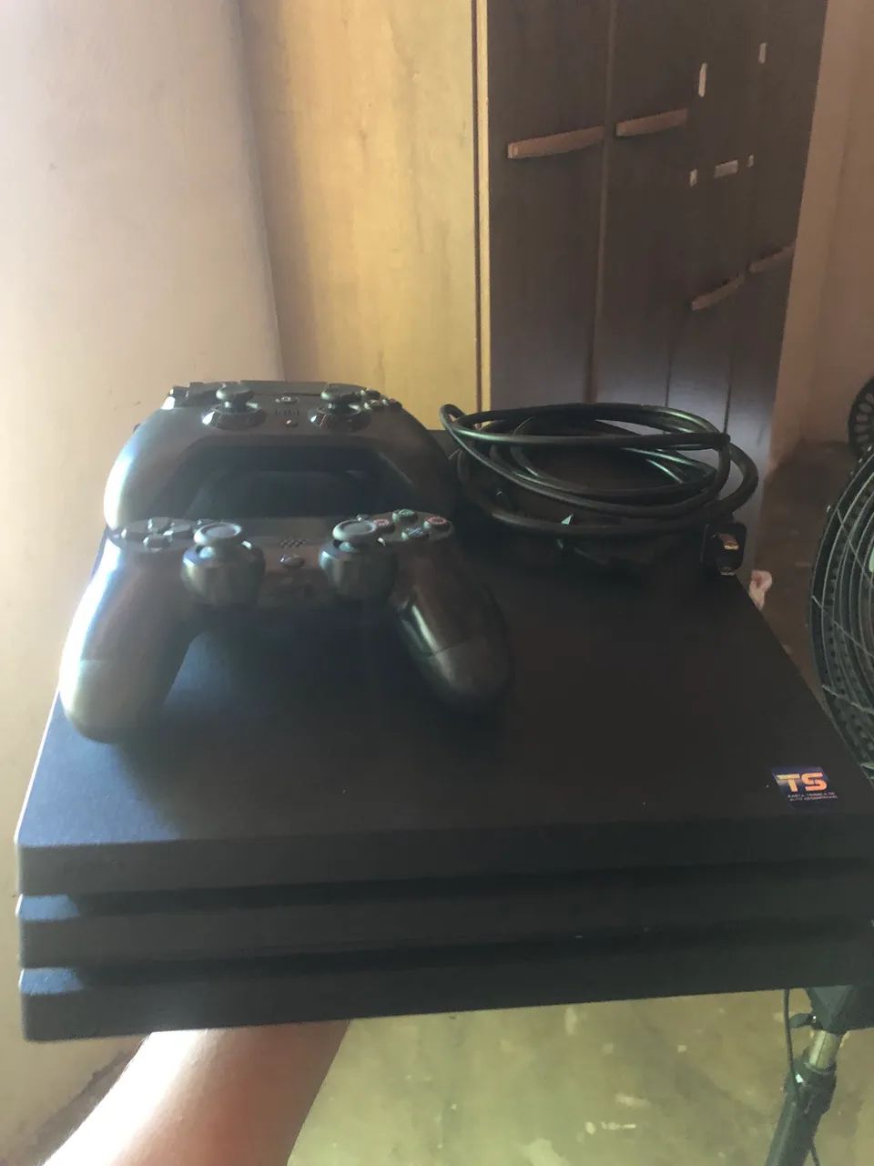 PS4 pro 1TB , aceito proposta!  - Foto 2