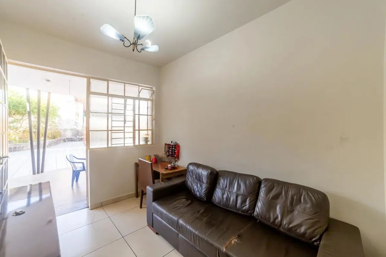 Casa à Venda - Cachoeirinha, 5 Quartos, 732 m2 - Foto 3
