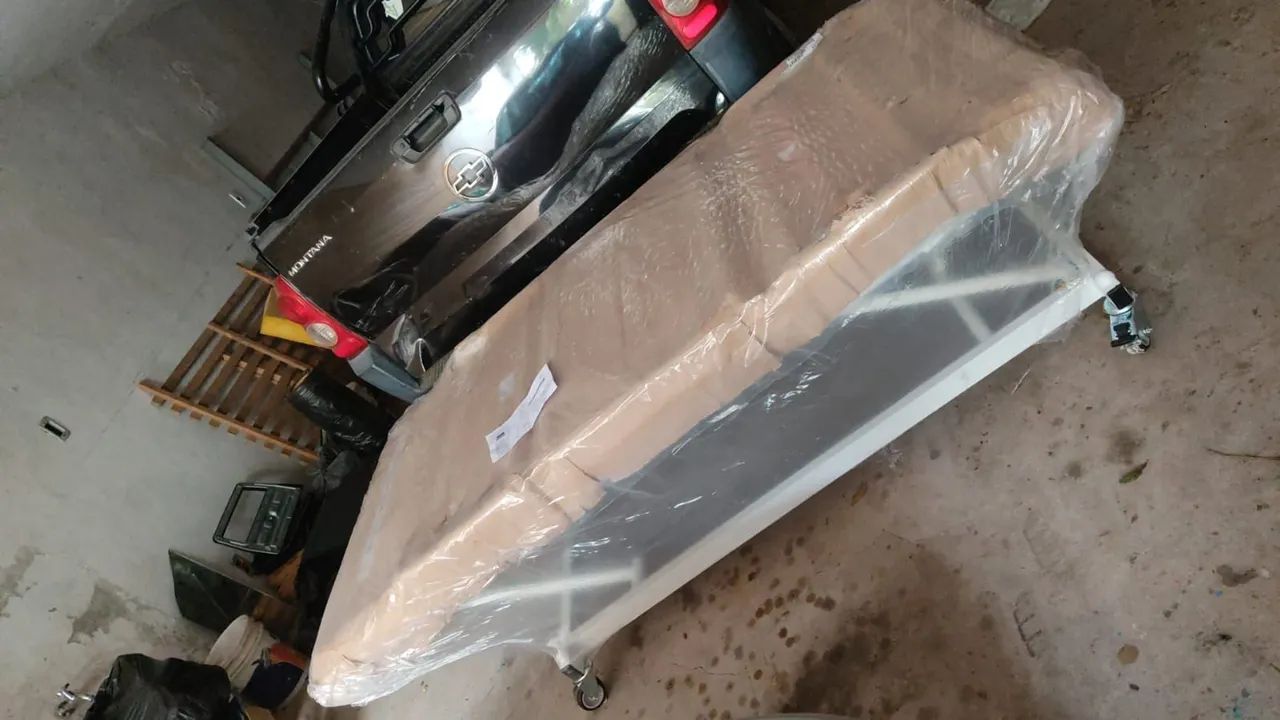 Cama hospitalar articulada com 8 movimentos para quem quer conforto e comodidade. 