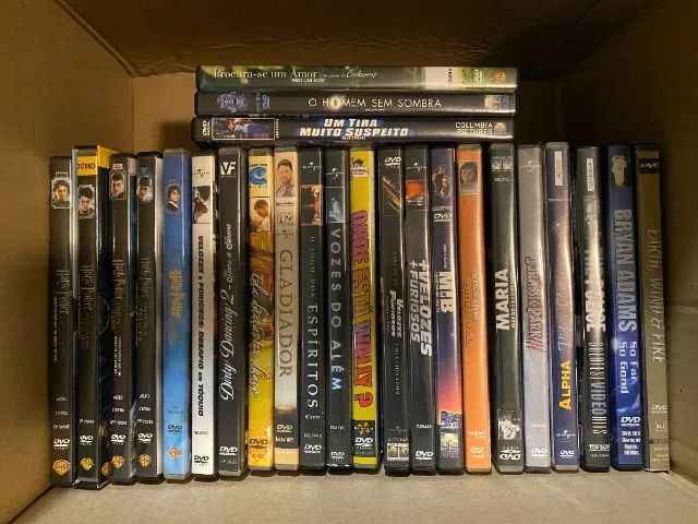 Lote de CDs e DVDs - Foto 2