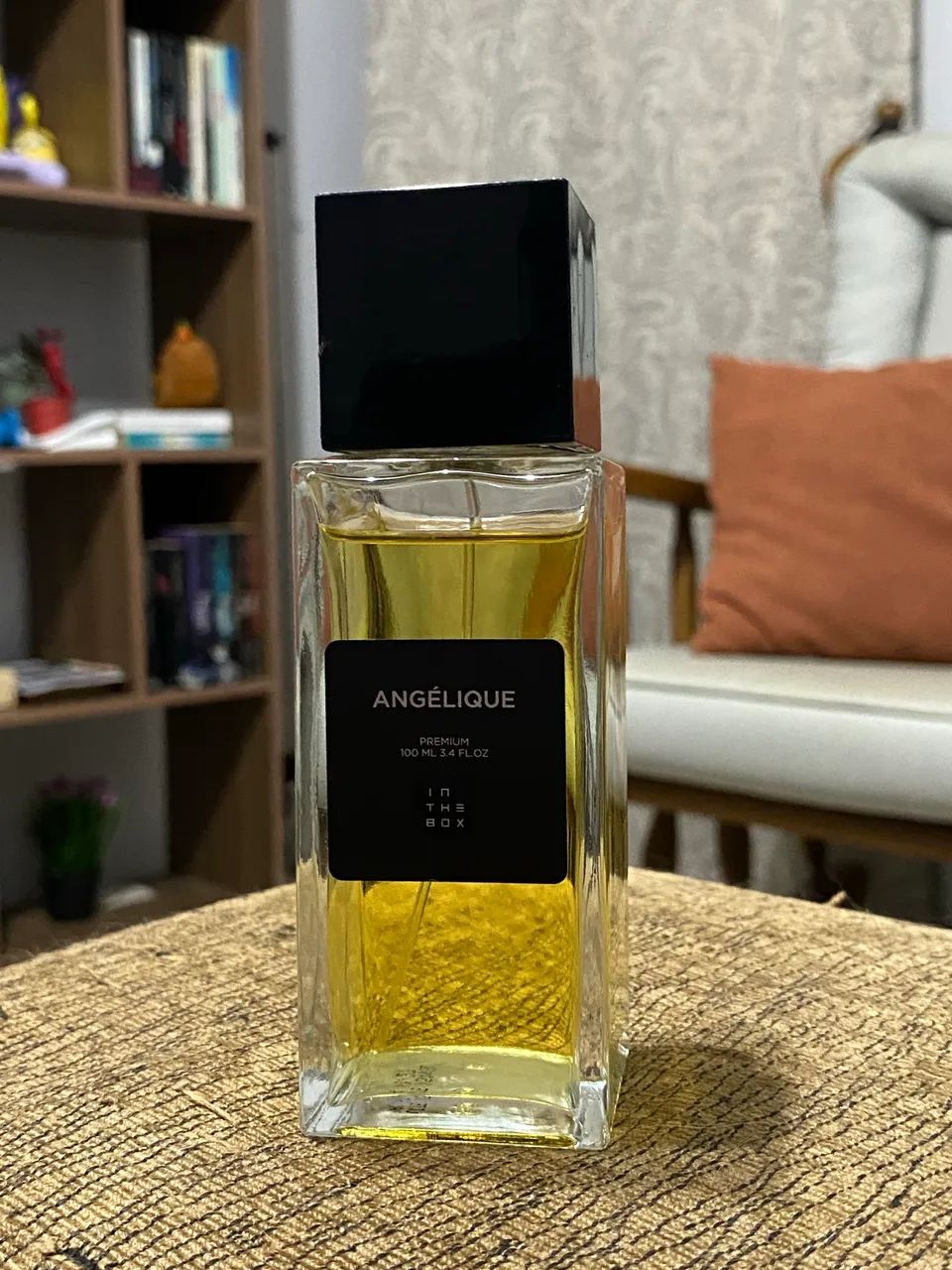 VENDO Perfume Angelique - In the Box 