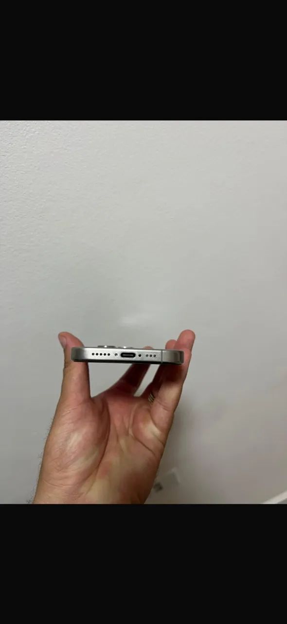 iPhone 15 pro 128g - Foto 3