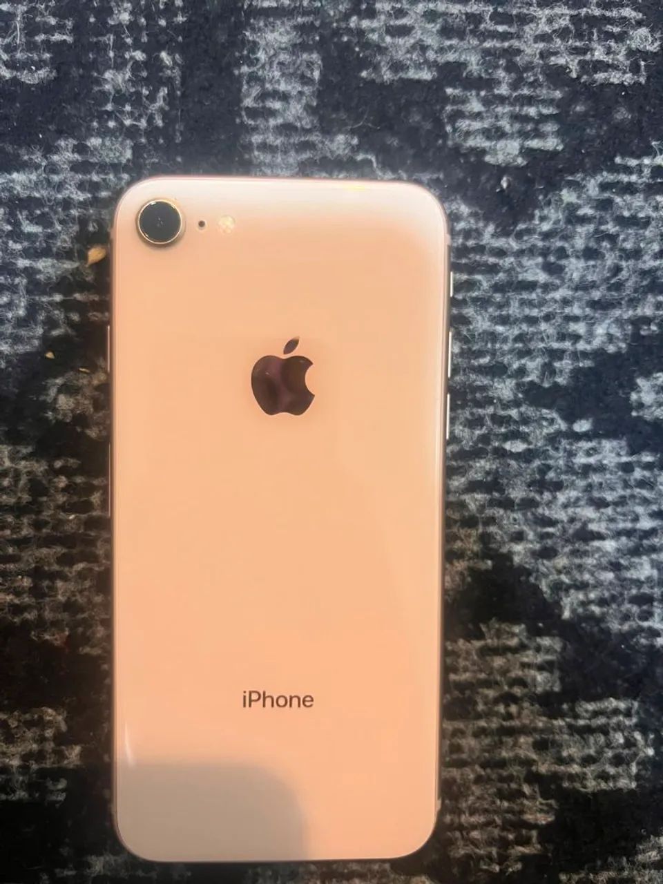 iPhone 8 dourado 64gb - Foto 3